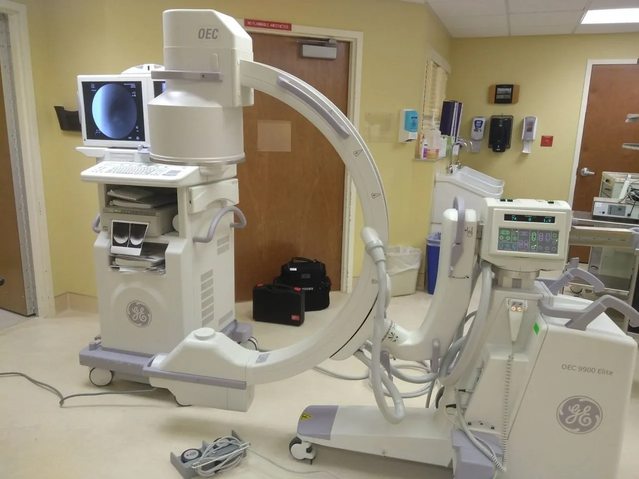 C-ARM GE OEC 9900 Elite